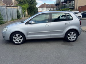 2009 Volkswagen Polo 1.2 Match 5dr in Silver — image 4