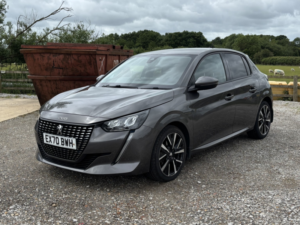 2020 Peugeot 208 1.2 Puretech Allure Premium in Grey — image 5