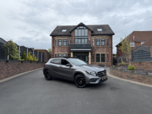 2018 Mercedes-Benz Gla 2.1 Gla220d Amg Line in Grey — image 4
