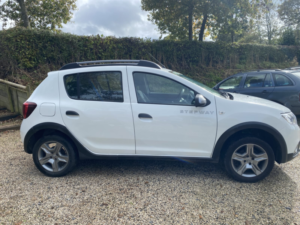 2017 Dacia Sandero Hatch 0.9 Tce 90 Laureate in White — image 2