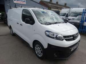 2021 Vauxhall Vivaro 1.5 Turbo D 2900 Dynamic L2 H1 Euro 6 (s/s) 6dr in White — image 3