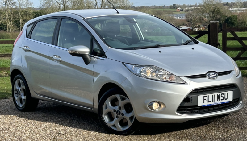 2011 Ford Fiesta 1.4 Tdci Titanium in Silver — image 1
