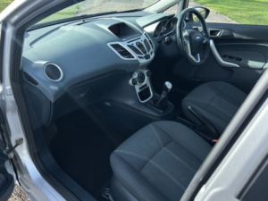 2011 Ford Fiesta 1.4 Tdci Titanium in Silver — image 3