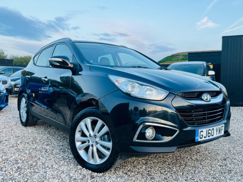 2010 Hyundai Ix35 2.0 Crdi Premium 4WD Euro 5 5dr in Black — image 1