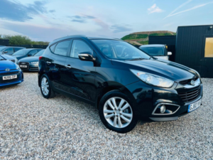 2010 Hyundai Ix35 2.0 Crdi Premium 4WD Euro 5 5dr in Black — image 5