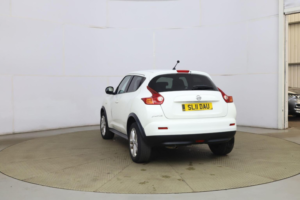 2011 Nissan Juke 1.6 Acenta Euro 5 5dr in White — image 5