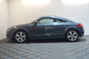 2009 Audi Tt 2.0 Tfsi Coupe 3dr Petrol S Tronic Euro 4 (200 Ps) in Grey — image 5