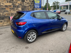 2017 Renault Clio 1.5 Dci Dynamique Nav Euro 6 (s/s) 5dr in Blue — image 4