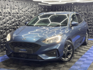 2018 Ford Focus 1.5 Ecoblue St-Line Euro 6 (s/s) 5dr in Blue — image 5