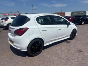 2015 Vauxhall Corsa 1.4i Ecotec Limited Edition Euro 6 5dr in White — image 5