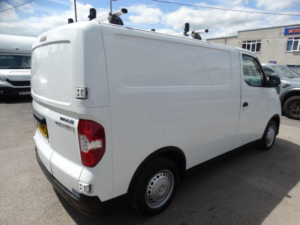 2021 Maxus Edeliver 3 35kwh Auto Fwd L1 5dr in White — image 6