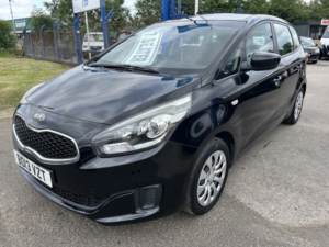 2013 Kia Carens 1.6 Gdi Ecodynamics 1 in Black — image 2