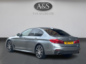 2017 BMW 5 Series 2.0 520d Xdrive M Sport Saloon in Blue — image 2
