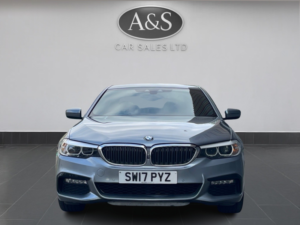 2017 BMW 5 Series 2.0 520d Xdrive M Sport Saloon in Blue — image 4
