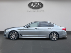 2017 BMW 5 Series 2.0 520d Xdrive M Sport Saloon in Blue — image 6