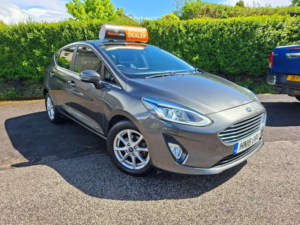 2018 Ford Fiesta 1.1 Ti-Vct Zetec Euro 6 (s/s) 5dr in Grey — image 3