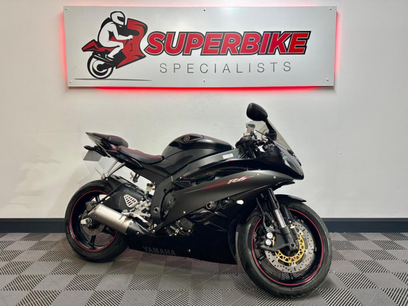 2006 Yamaha R6 600 in Black — image 1