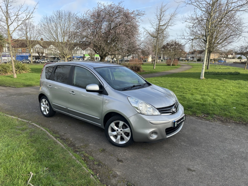 2009 Nissan Note 1.6 16v N-Tec in Silver — image 1