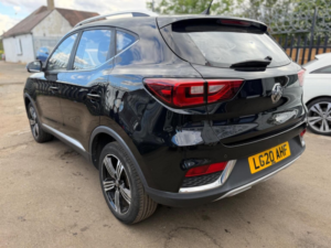 2020 MG MG Zs 1.0 T-Gdi Exclusive Auto Euro 6 5dr in Black — image 4