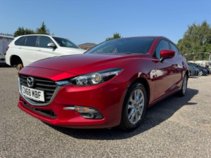 2018 Mazda Mazda3 2.0 Skyactiv-G Se-L Nav Auto Euro 6 (s/s) 5dr in Red — image 2