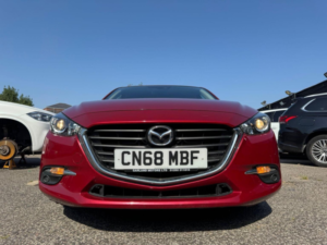 2018 Mazda Mazda3 2.0 Skyactiv-G Se-L Nav Auto Euro 6 (s/s) 5dr in Red — image 4