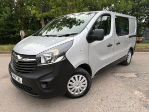 2019 Vauxhall Vivaro 1.6 Cdti 2900 Crew Van L1 H1 Euro 6 (s/s) 5dr (6 Seat) in Silver — image 3