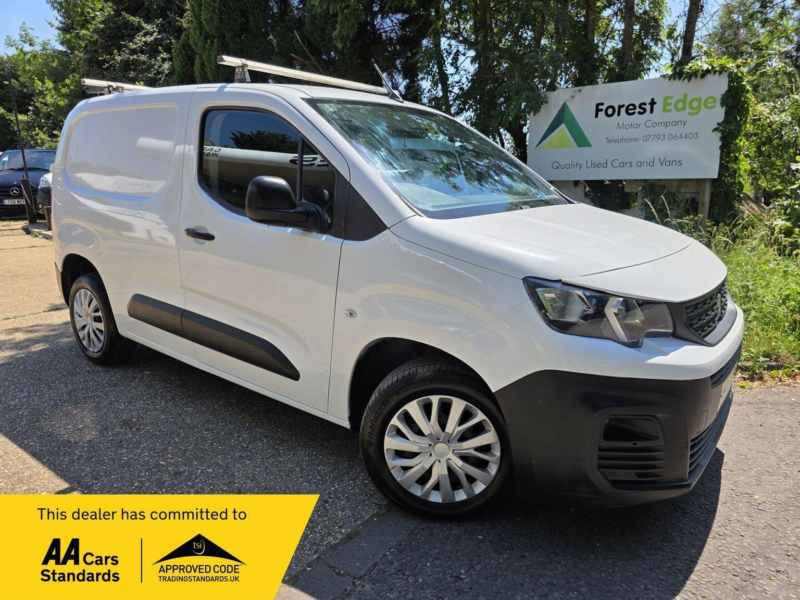 2021 Peugeot Partner 1.5 Bluehdi 1000 Professional Standard Panel Van Swb Euro 6 5dr in White — image 1