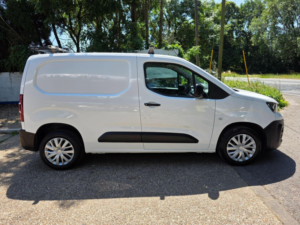 2021 Peugeot Partner 1.5 Bluehdi 1000 Professional Standard Panel Van Swb Euro 6 5dr in White — image 2