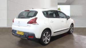 2016 Peugeot 3008 1.6 Bluehdi Allure Etg Euro 6 (s/s) 5dr in White — image 4