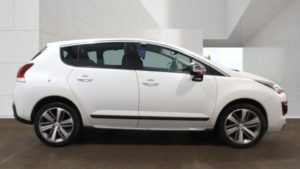 2016 Peugeot 3008 1.6 Bluehdi Allure Etg Euro 6 (s/s) 5dr in White — image 5