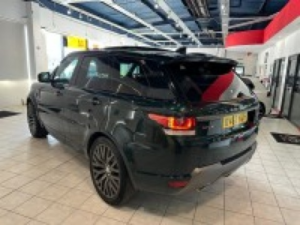 2017 Land Rover Range Rover Sport 3.0 Sd V6 Hse Dynamic in Green — image 5