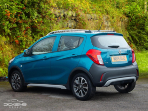 2019 Vauxhall Viva 1.0i Rocks Euro 6 5dr in Blue — image 5