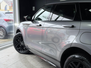 2023 Land Rover Range Rover Evoque 1.5 P300e 12.2kwh Edition Auto 4WD Euro 6 (s/s) 5dr in Grey — image 6