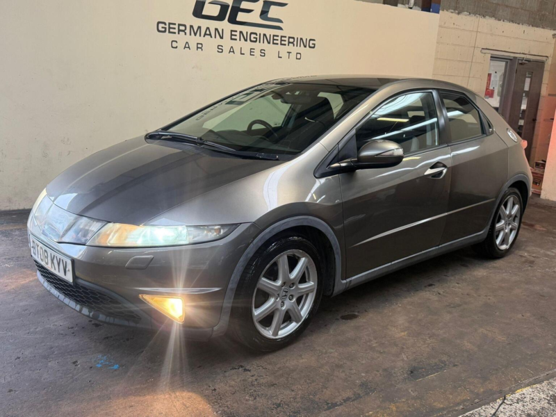 2008 Honda Civic 1.8 I-Vtec Ex I-Shift 5dr in Grey — image 1