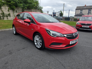 2017 Vauxhall Astra 1.6 Cdti Ecotec Blueinjection Energy in Red — image 2