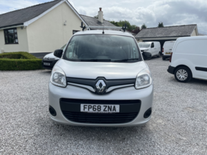 2018 Renault Kangoo 1.5 Ml19 Energy Dci 90 Business+ Euro 6 in Silver — image 2