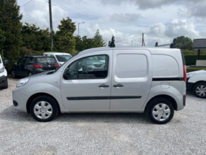 2018 Renault Kangoo 1.5 Ml19 Energy Dci 90 Business+ Euro 6 in Silver — image 4