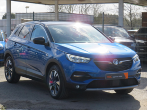 2020 Vauxhall Grandland X 1.2 Turbo Sri Nav SUV 5dr Petrol Auto Euro 6 (s/s) (130 Ps) in Blue — image 5