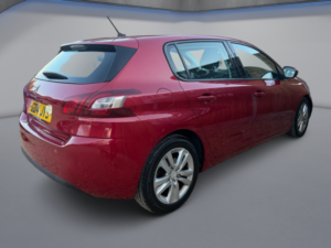2014 Peugeot 308 1.6 Hdi Active in Red — image 4