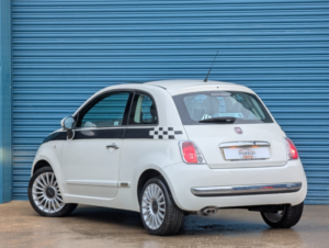 2011 Fiat 500 1.2 Lounge 2011 Automatic Panoramic Sunroof 29,000 Miles 1 Elderly Lady Owner Full Service History in White — image 6