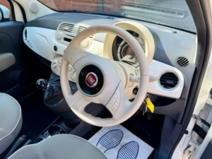 2012 Fiat 500 1.2 Lounge Euro 5 (s/s) 3dr in White — image 6