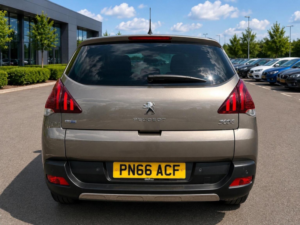 2016 Peugeot 3008 1.6 Bluehdi Allure Euro 6 (s/s) 5dr in Grey — image 5