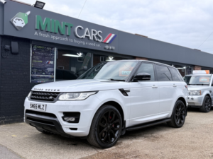 2015 Land Rover Range Rover Sport 3.0 Sd V6 Hse Dynamic in White — image 5