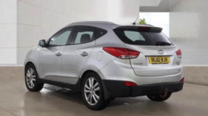 2011 Hyundai Ix35 2.0 Crdi Premium 4WD Euro 5 5dr in Silver — image 4
