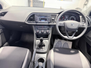 2014 SEAT Leon 1.6 Tdi Cr S Sport Tourer Euro 5 (s/s) 5dr in Blue — image 6