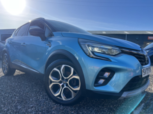 2020 Renault Captur 1.6 S Edition E-Tech Plug-In Hybrid 160 Auto in Blue — image 3