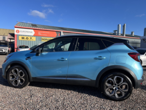 2020 Renault Captur 1.6 S Edition E-Tech Plug-In Hybrid 160 Auto in Blue — image 6