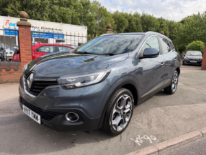 2017 Renault Kadjar 1.2 Tce Dynamique S Nav Euro 6 (s/s) 5dr in Grey — image 3