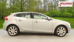 2016 Volvo V40 2.0 D2 Inscription Euro 6 (s/s) 5dr in Silver — image 5