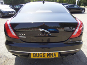 2015 Jaguar Xj 3.0d V6 Autobiography Auto Euro 6 (s/s) 4dr (lwb) in Black — image 5